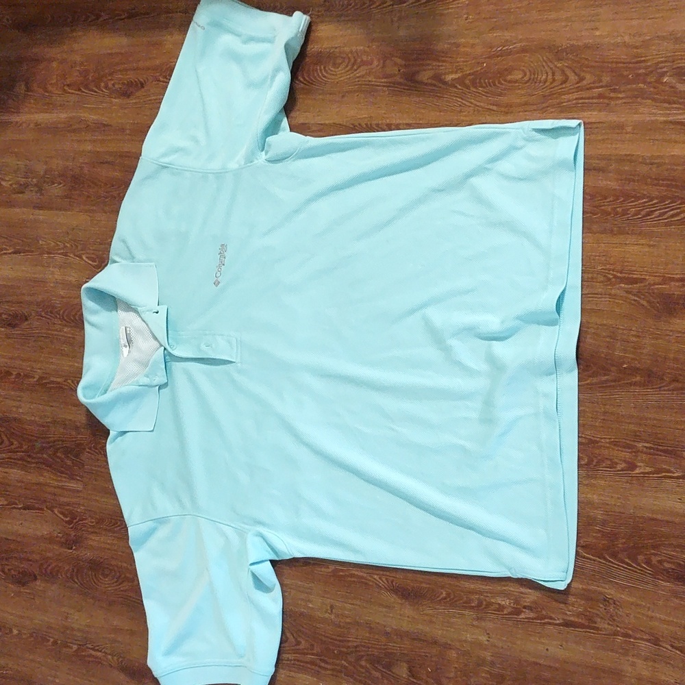 Columbia polo